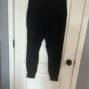Lululemon Align high-rise jogger full length. Black